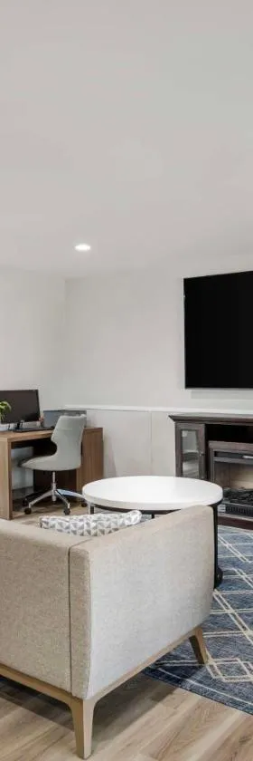 Best Western North Side Inn，位于威奇托福尔斯的酒店