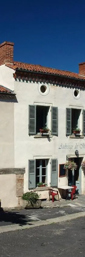 Auberge De Margot，位于Usson的酒店
