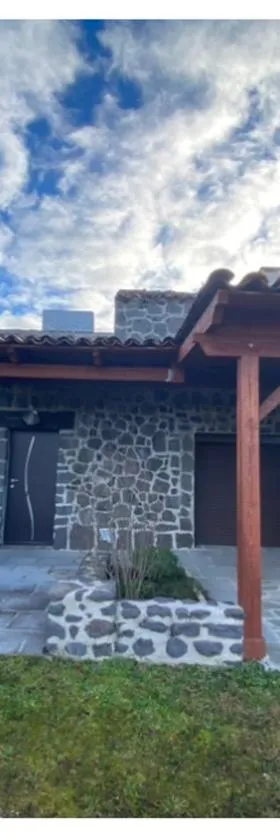 Gîte chez Maddy，位于Chilhac的酒店