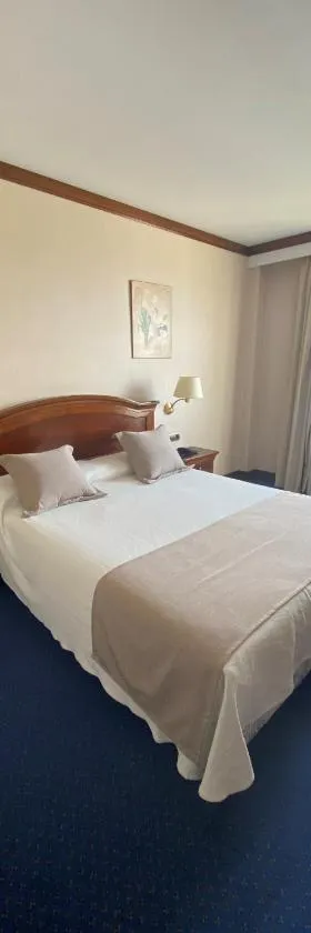 阿尔马桑别墅酒店，位于阿尔玛桑的酒店