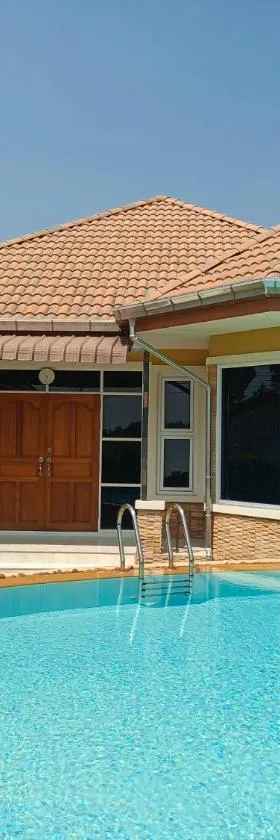 พูลวิลล่าชะอำ Amazia Pool Villa，位于七岩的酒店