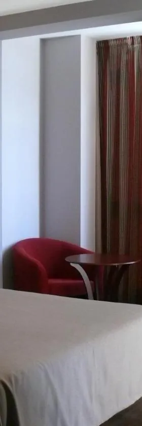 Hotel Gran Casona de Sanabria，位于普韦布拉桑纳比亚的酒店
