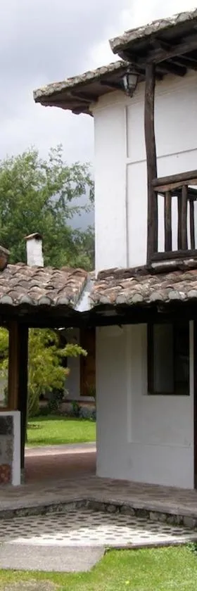Hostería Hotel Cuello de Luna - Cotopaxi - Country Inn，位于Lasso的酒店