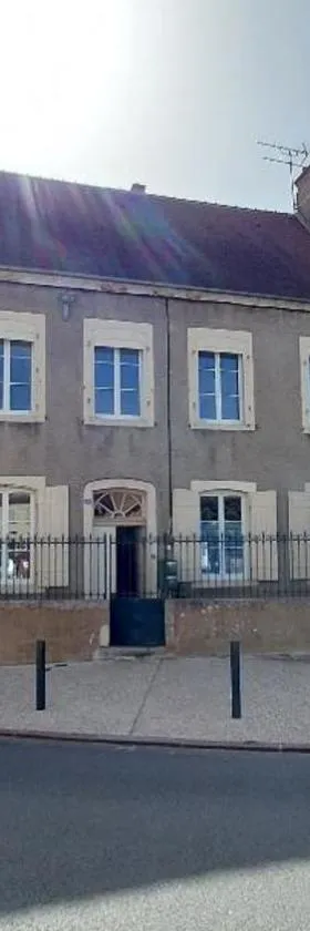 Les Gites du château，位于Châteaumeillant的酒店