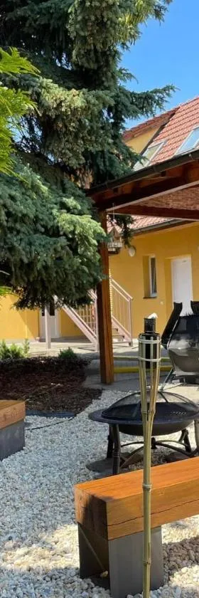 Penzion Villa Rozárka，位于斯特尔梅斯托的酒店