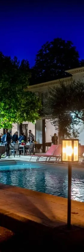 La Redoniere，位于伊泽尔河畔的罗曼的酒店