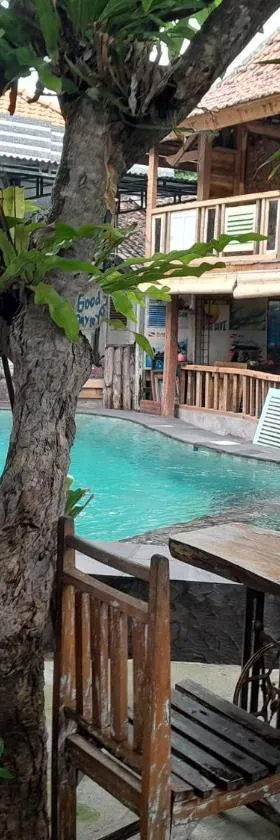 Sunrise Lodge & Lounge，位于新加拉惹的酒店