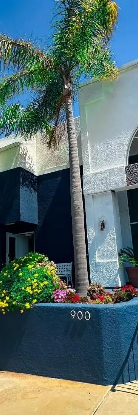 曼哈顿海滩韦弗酒店，位于曼哈顿海滩的酒店