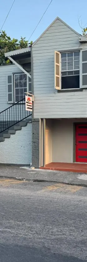 JJ Guest House，位于Branns Hamlet的酒店
