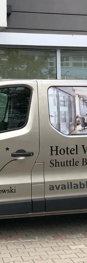Hotel Witkowski Warsaw Airport，位于华沙的酒店