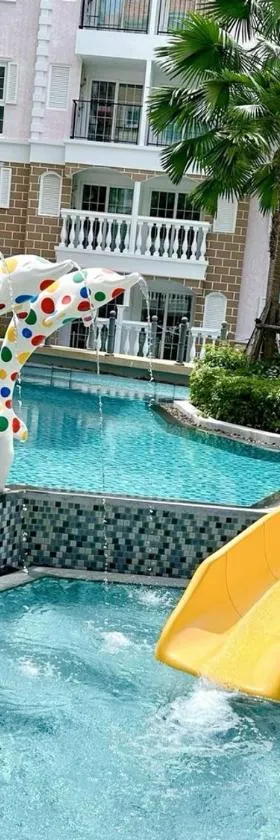 Jomtien Beach, Pattaya - Seven Seas Côte d'Azur，位于纳仲天的酒店