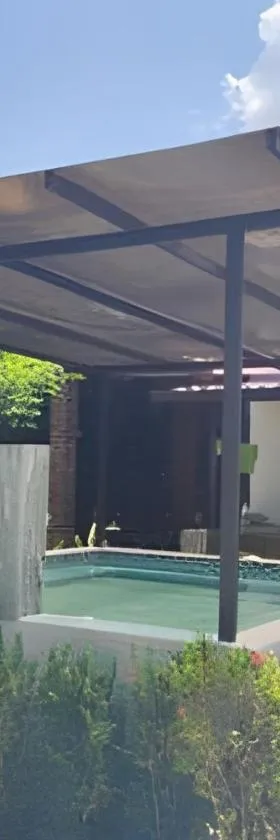 Hermosa finca plan ecológico Brisas de 4 Esquinas，位于卡门阿皮卡拉的酒店