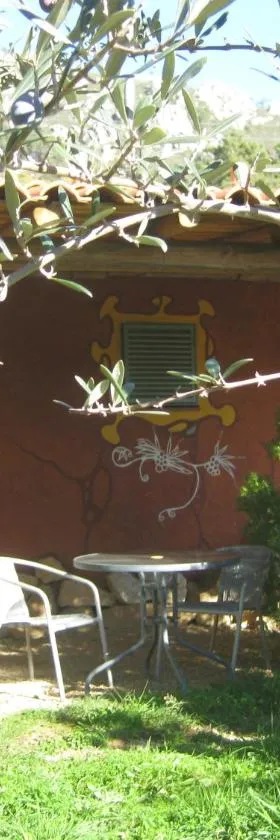 Apartamentos Rurales Candela，位于Cañamero的酒店
