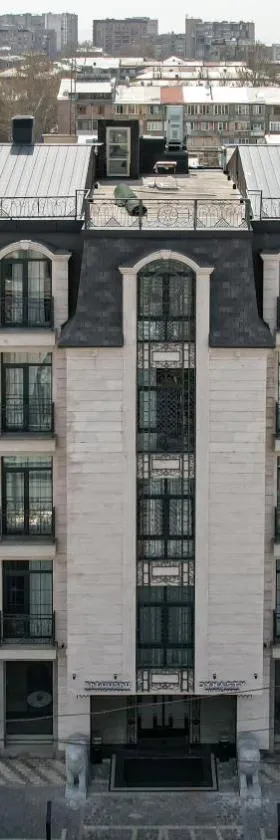 Dynasty Hotel & SPA，位于埃里温的酒店