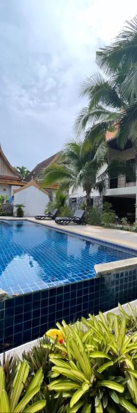 Aisawan Resort villa，位于Ban Lum Fuang的酒店