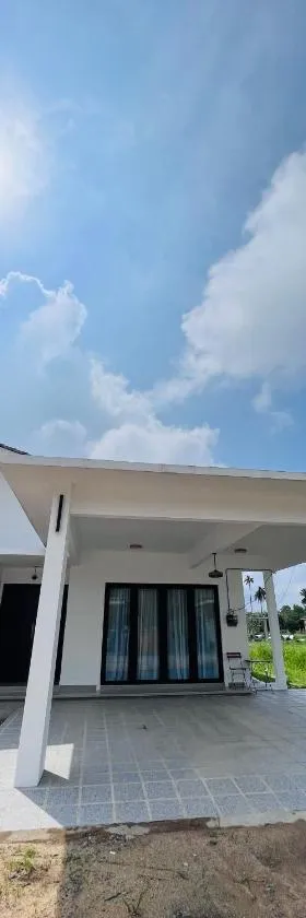 RoomAH Sura Jetty，位于Kampong Pak Sabah的酒店