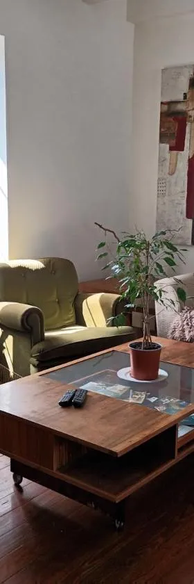 la vie est belle，位于克拉斯卡诺特的酒店