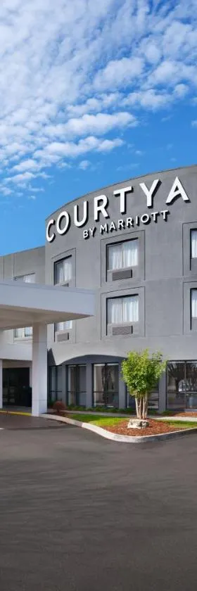 Courtyard by Marriott Johnson City，位于约翰逊城的酒店