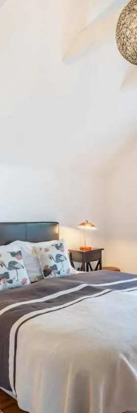 Great vacation house for groups，位于Somlószőlős的酒店