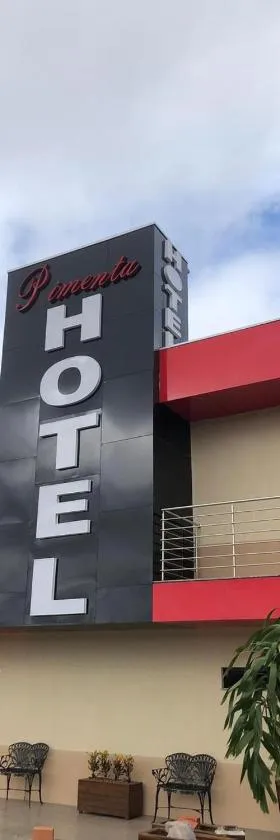 Hotel Pimenta，位于Pimenta Bueno的酒店