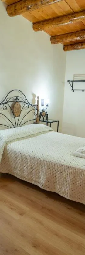 Apartamentos la Rambla Solanar，位于Montalbán的酒店