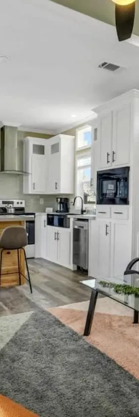 Petite Retreat by Green Mountain - Cozy Byrd Nest，位于Owens Cross Roads的酒店