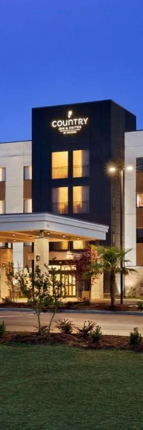 Country Inn & Suites by Radisson, Smithfield-Selma, NC，位于史密斯菲尔德的酒店