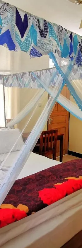 Sinthia Hotel Apartments，位于Chake Chake的酒店
