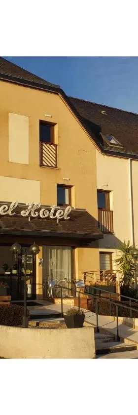贝尔酒店，位于Saint-Nicolas-de-Redon的酒店