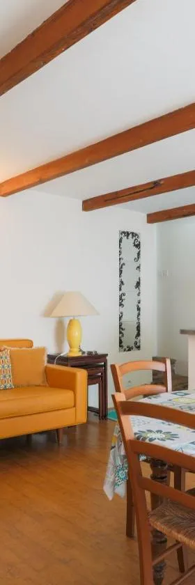 Gîte de Charme - 4 personnes，位于潘波勒的酒店