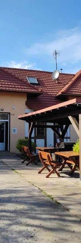 Lwi dworek LD，位于雅罗斯瓦夫的酒店