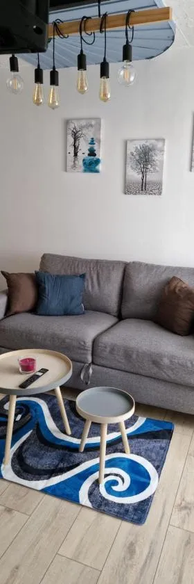Némo Petit studio cosy.，位于Orville的酒店