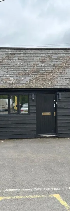 The Stables，位于泰克利的酒店