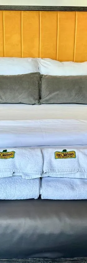 Hotel Del Medio，位于苏托莫雷的酒店