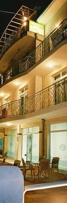 Hotel Diva，位于拉夫达的酒店