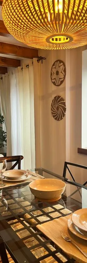 瓦伦西亚德奥尼豪华公寓式酒店，位于瓦伦西亚德奥尼的酒店