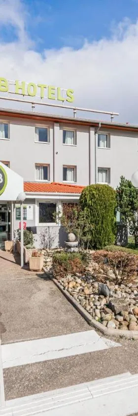 B&B HOTEL Mulhouse Sausheim，位于索西姆的酒店