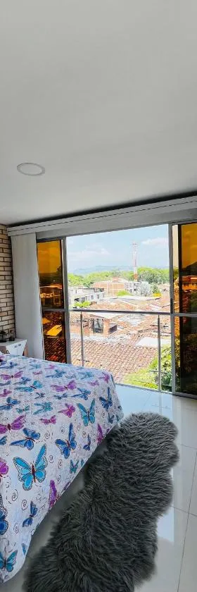 Lujoso Apartamento para Vacaciones y Negocios，位于卡塔戈的酒店