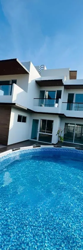 AzulRest Casa de Verano，位于圣维罗尼卡的酒店