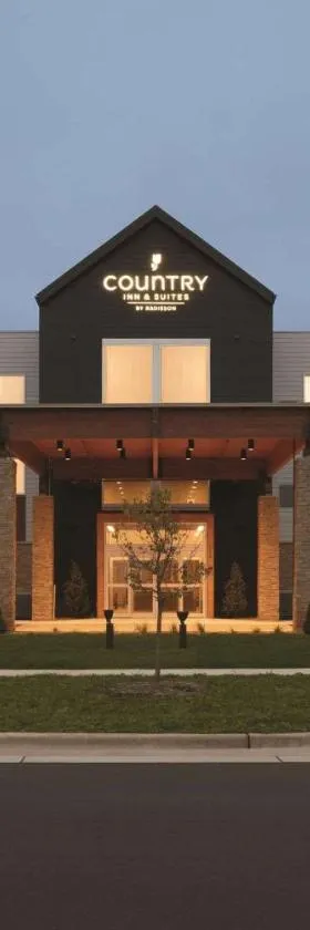 Country Inn & Suites by Radisson, Ft Atkinson, WI，位于Fort Atkinson的酒店