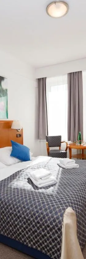 LH Hotel Mědínek Old Town，位于库特纳霍拉的酒店