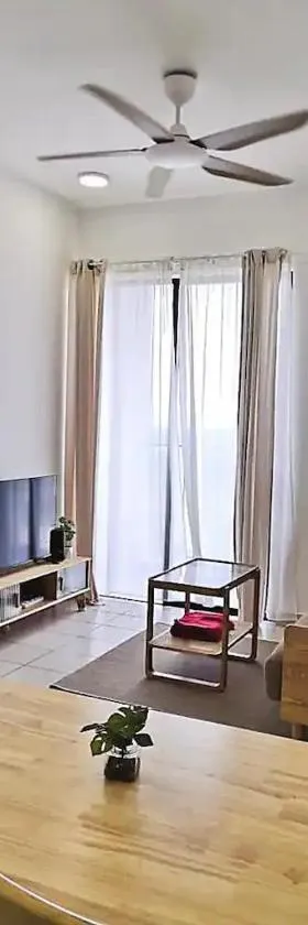 MUJI Cosy Level 25th Room Amber Residence @ Quayside Mall Rimbayu Near to Masha Oasis Tenby KLIA Kota Kemuning，位于Teluk Panglima Garang的酒店