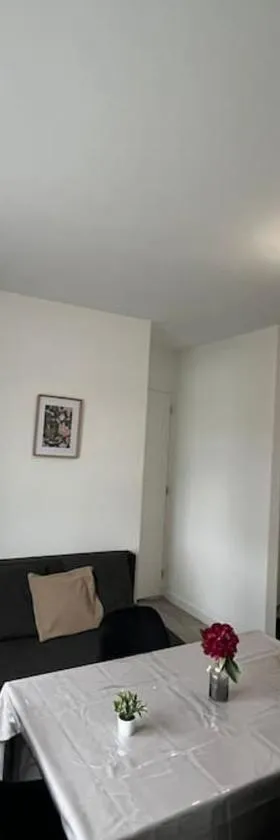 Le flowers cottage 30m² 4 personnes，位于Flers-lez-Lille的酒店