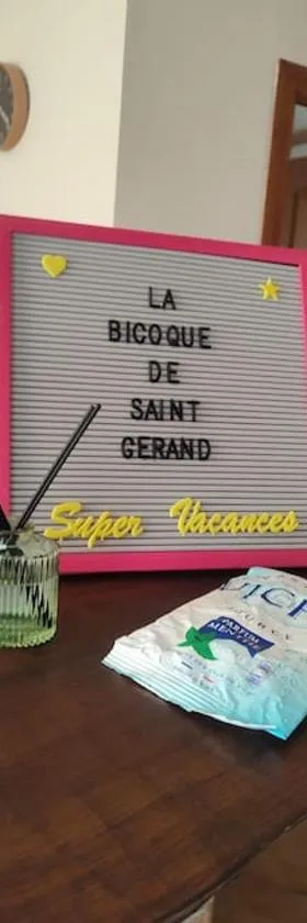 La Bicoque de Saint Gerand，位于Saint-Gérand-le-Puy的酒店