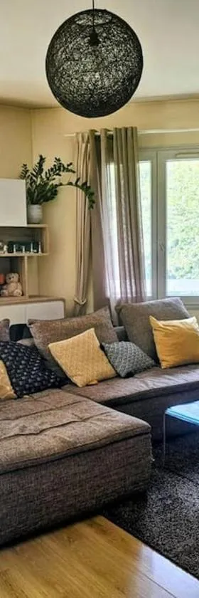 Appartement spacieux silencieux，位于洛涅的酒店