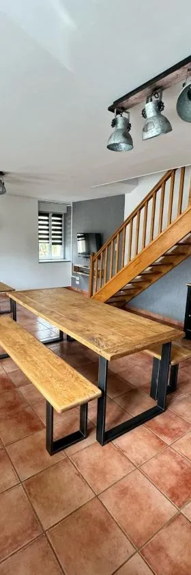 Maison aux pieds du circuit de Mirecourt，位于博德里库尔的酒店