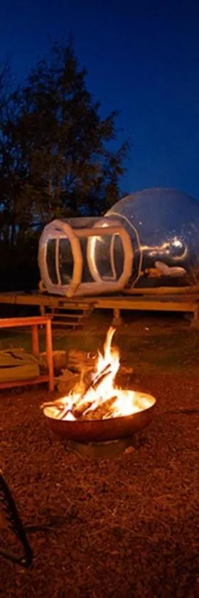 Unique Stay! Ricketts Chic Farmhouse Retreat with Stargazing Bubble Tent，位于Stillwater的酒店