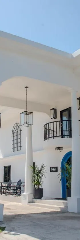 Sky's Villa Resort，位于Buff Bay的酒店