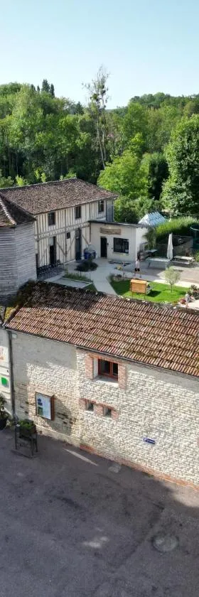 Domaine le Colombier，位于Dienville的酒店
