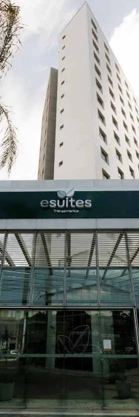 eSuites Belo Horizonte Minascasa，位于贝洛奥里藏特的酒店
